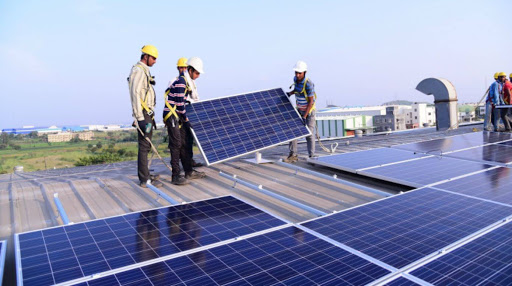 Read more about the article Buying rooftop solar panels here are useful tips dos and don’ts